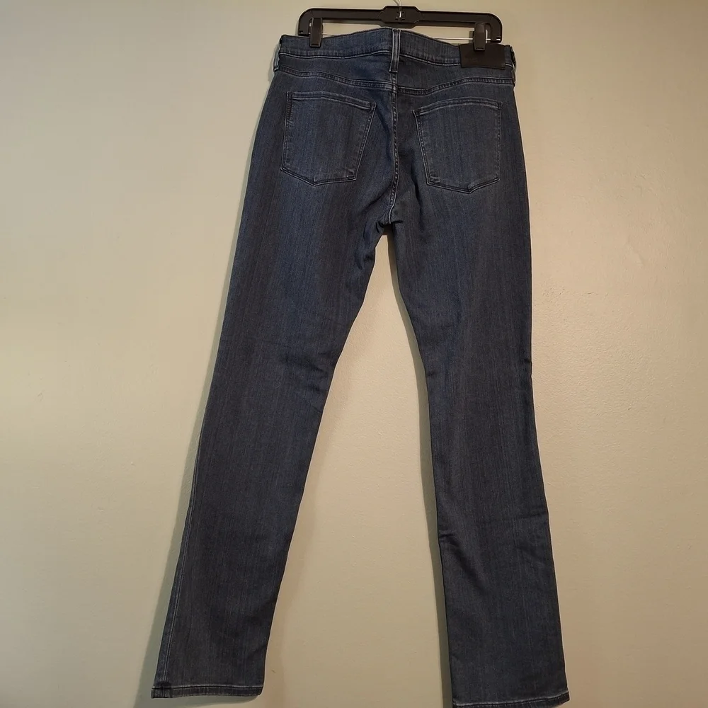 Paige.Women's Blue Jeans
